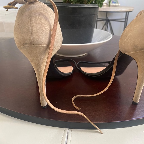 ALEXANDER MCQUEEN LEATHER AND SUEDE SANDALS - BLK & BEIGE - Picture 8 of 12